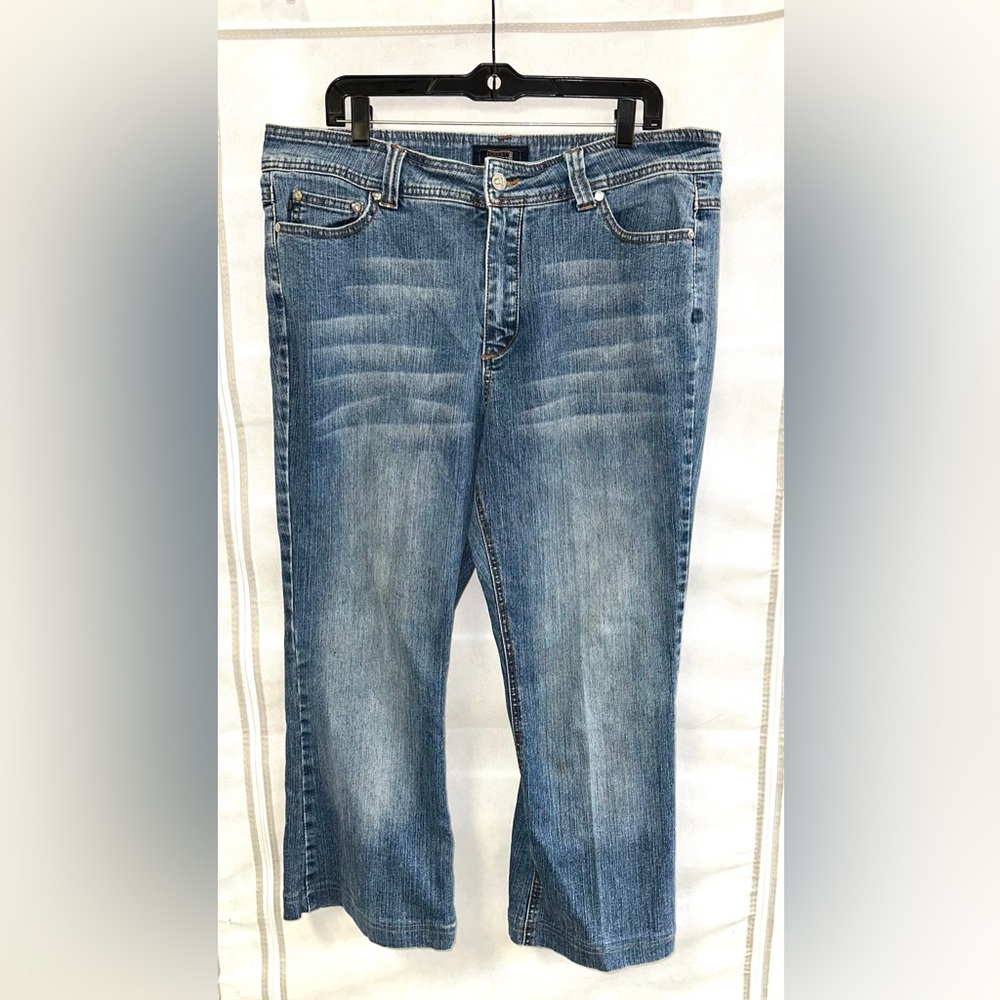 Crest Blue Straight Jeans with Subtle Distressing 15/16 (gently worn)